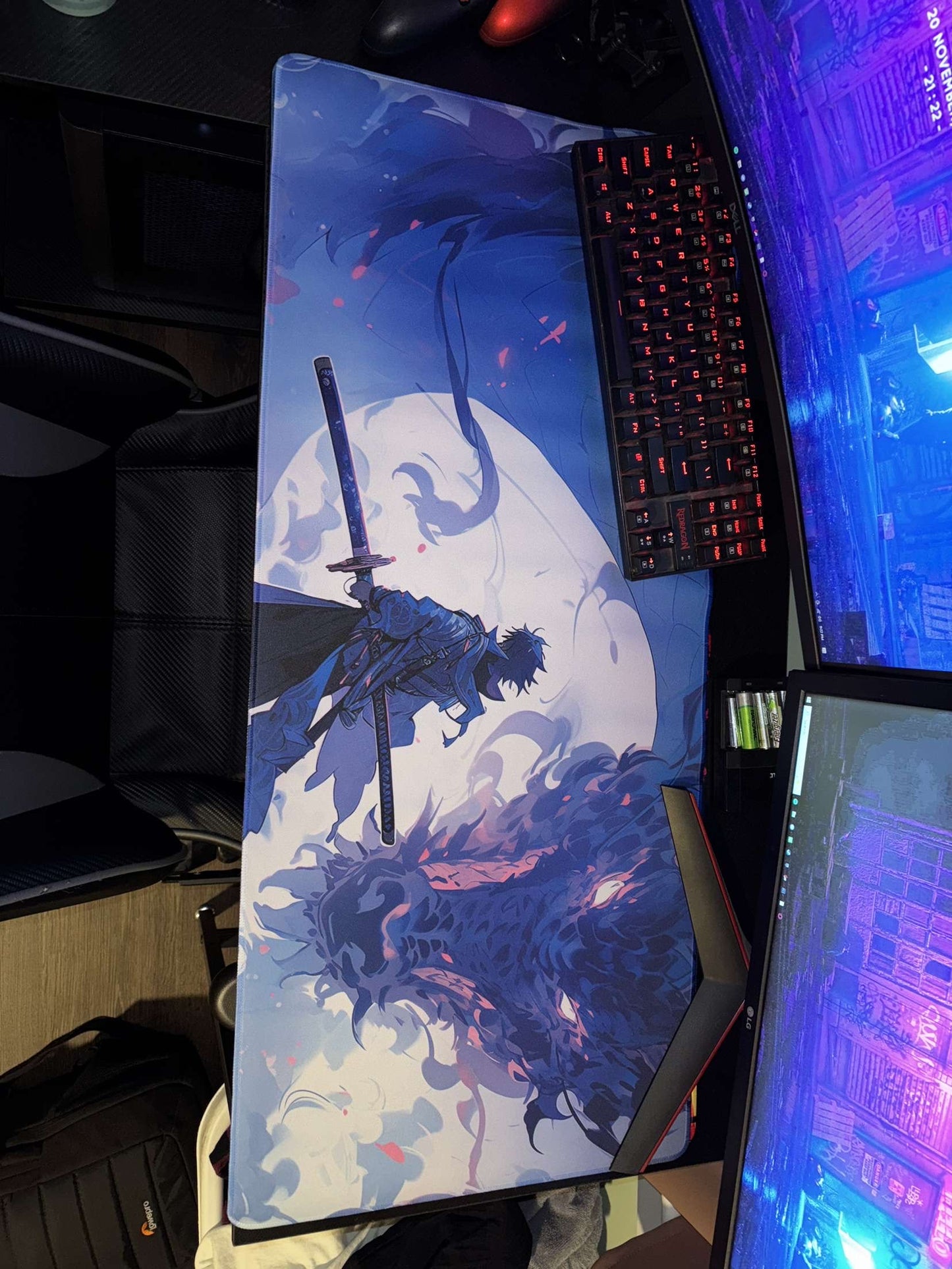 Extra-Large Gaming Mouse Pad With Dragon Design